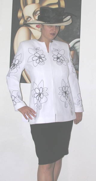 LUXUS KOSTÜM MIT BLUMEN  BESTICKT